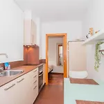 Ybh Velazquez M 47, 4 Appartement