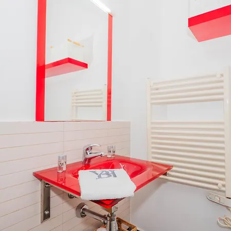 Ybh Velazquez M 47, 4 شقة فيجو