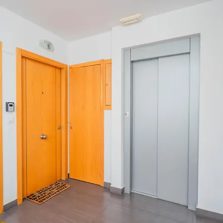 Ybh Velazquez M 47, 4 شقة